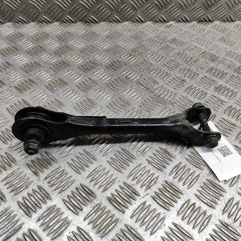 Aizmugurējā svira (dakša) 118842100A