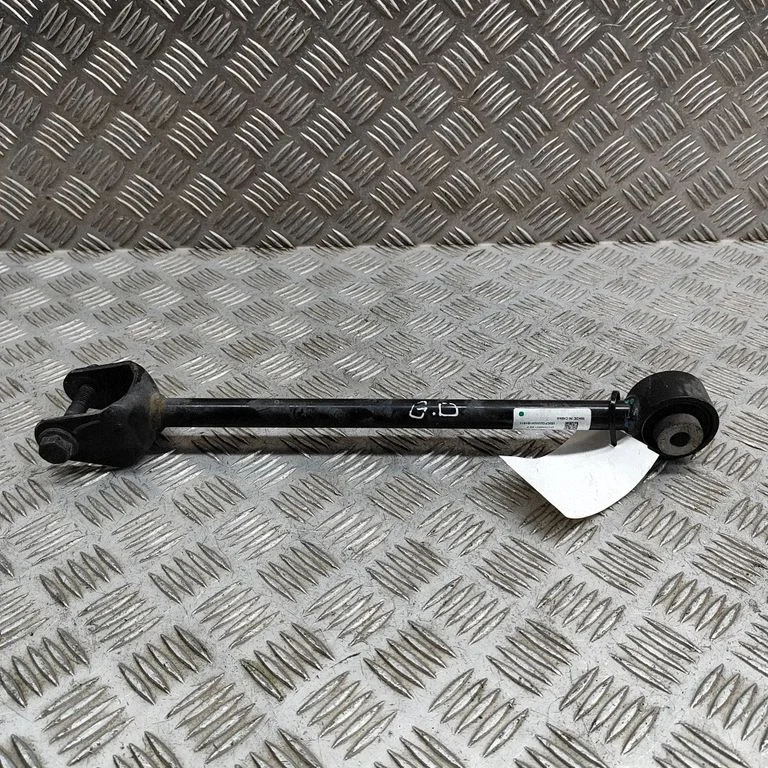 Aizmugurējā svira (dakša) 104444100F