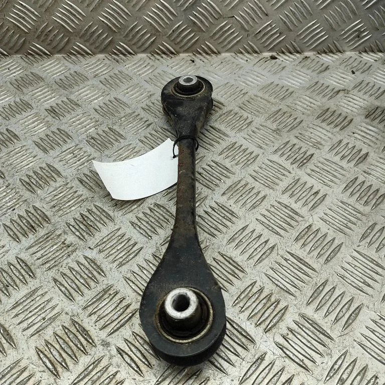 Aizmugurējā svira (dakša) 5Q0501529F