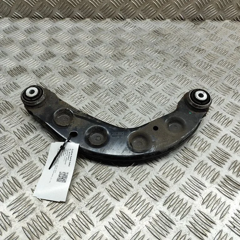 Aizmugurējā svira (dakša) 31360863