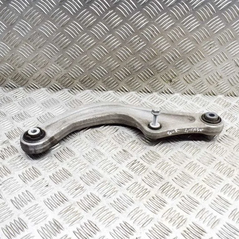 Tagumine ülemine õõtshoob 1EA505361A