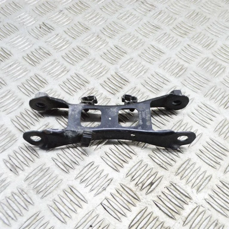 Rear upper control arm/wishbone – BMW i3 (2013-)