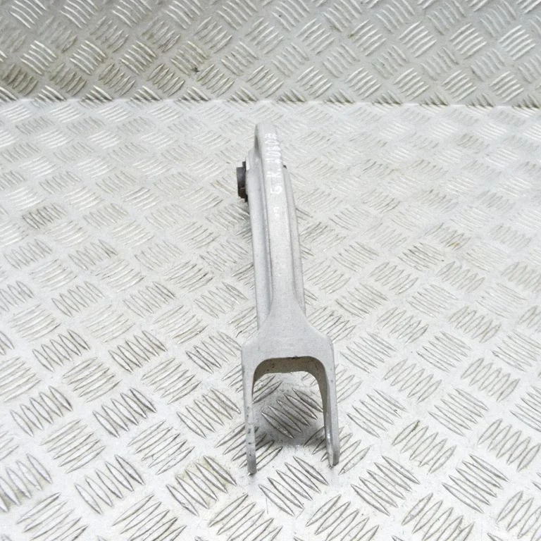 Aizmugurējā svira (dakša) 1EA505351
