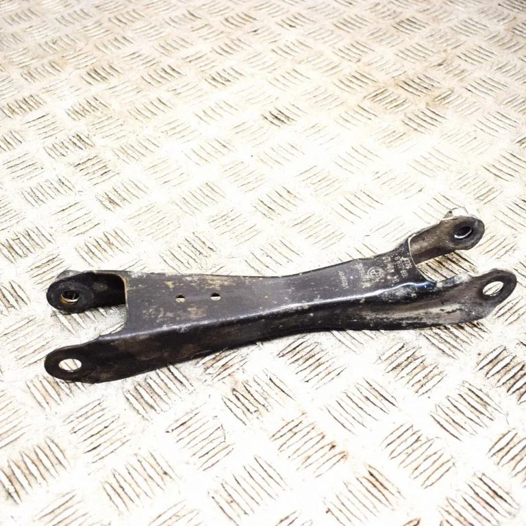 Rear upper control arm/wishbone – BMW i3 (2013-)