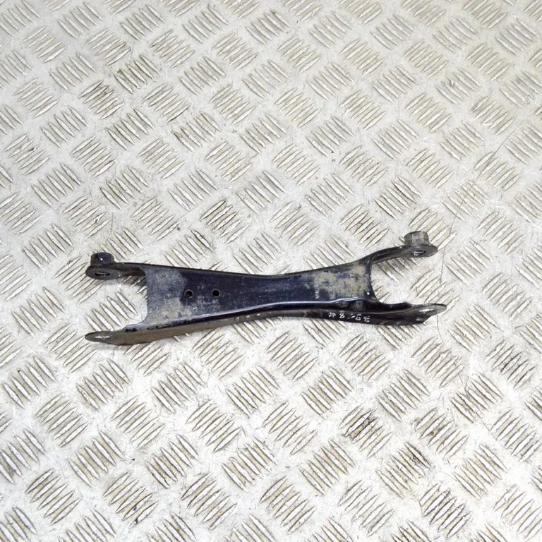 Rear upper control arm/wishbone – BMW i3 (2013-)