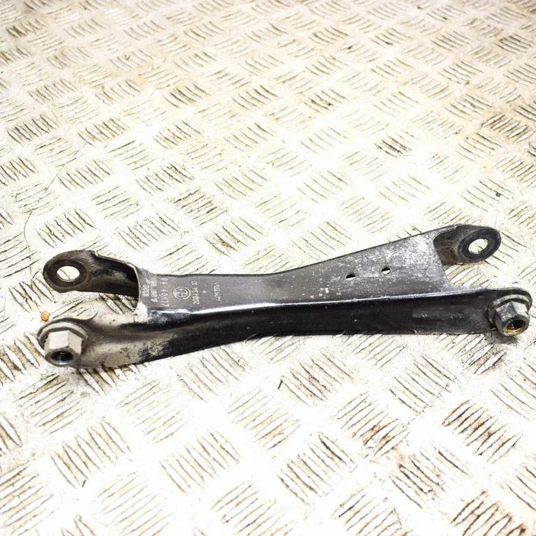 Rear upper control arm/wishbone – BMW i3 (2013-)