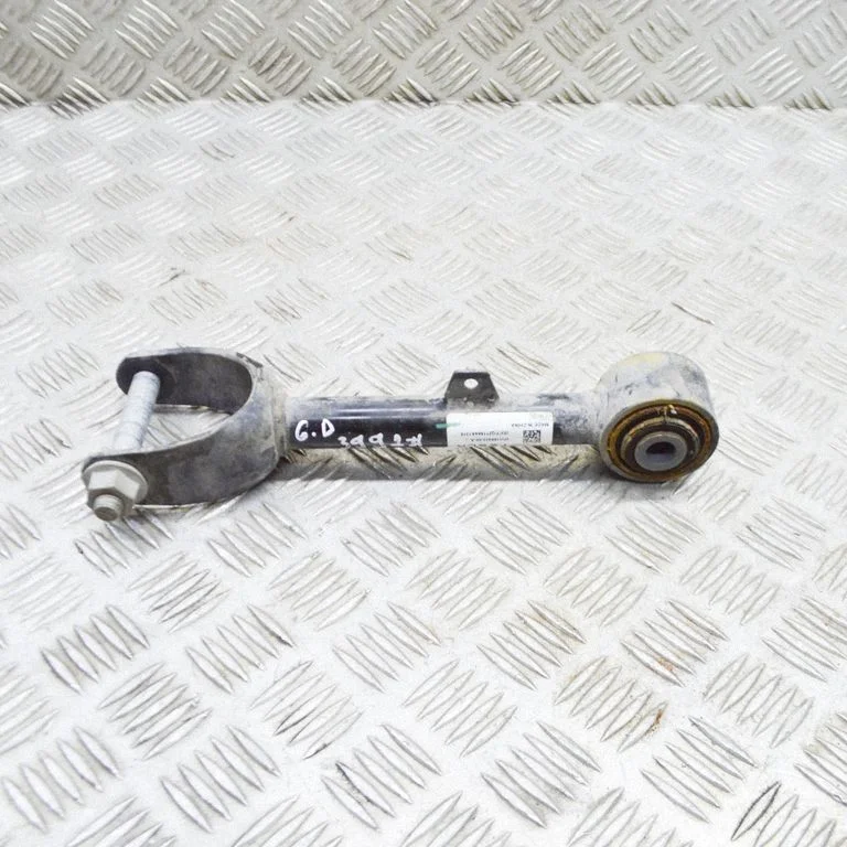 Rear upper control arm/wishbone – Tesla Model Y (2020-)