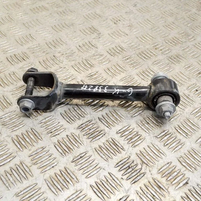 Rear upper control arm/wishbone 104443100G