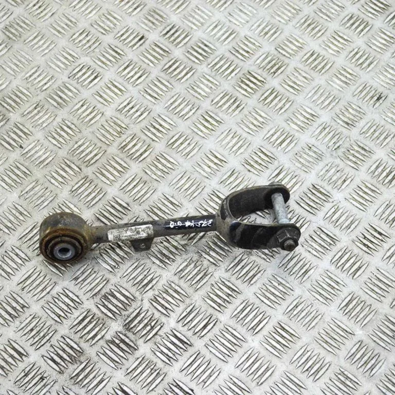 Aizmugurējā svira (dakša) 104442300G