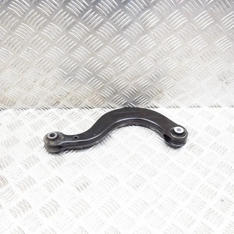 Aizmugurējā svira (dakša) 5Q0505351B