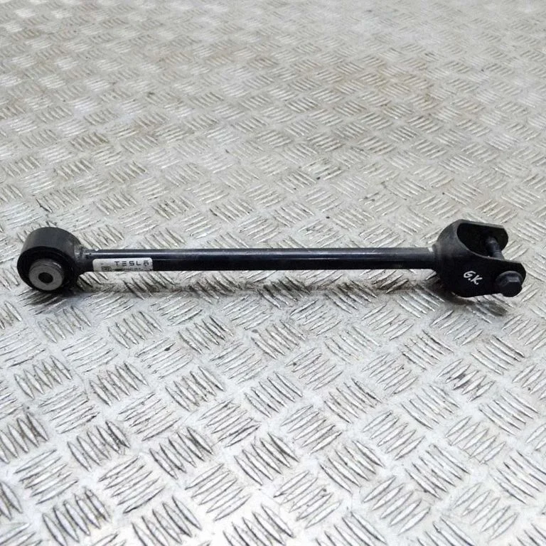 Rear upper control arm/wishbone 104444100F