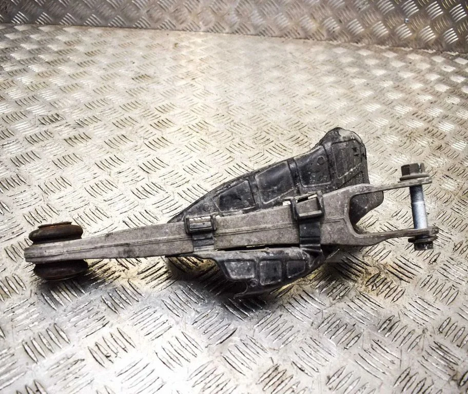 Tagumine ülemine õõtshoob 99733148803 – Porsche 997 (2004-2012)