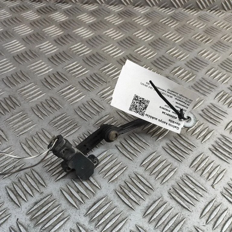 Aizmugurējās gaisa balstiekārtas augstuma sensors A0009059413