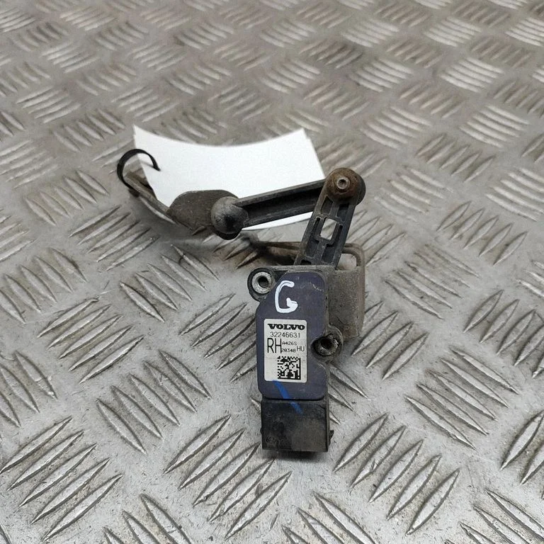 Aizmugurējās gaisa balstiekārtas augstuma sensors 31406563