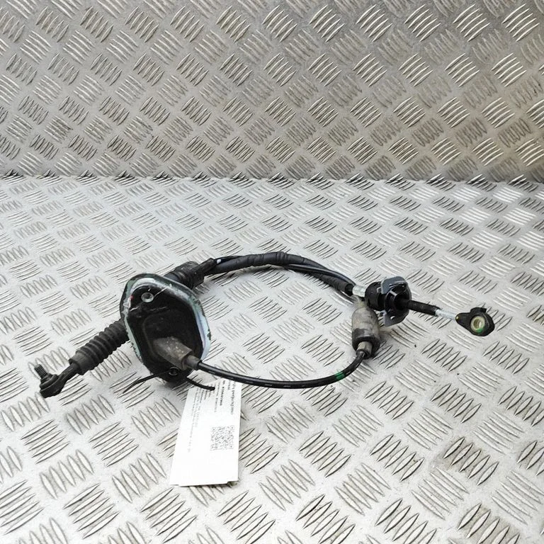 Gear shift cable linkage 46790A6300 – KIA Ceed (2012-2018)
