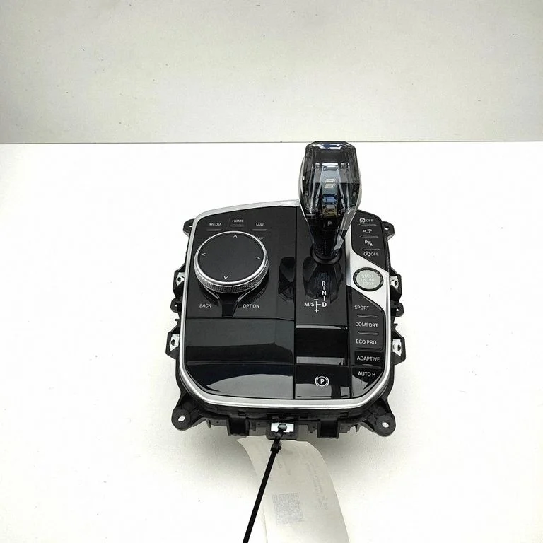 Gear selector mechanism 9433317