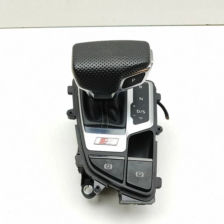 Pārnesumu pārslēgšanas mehānisms (kulise) 4M2713041G