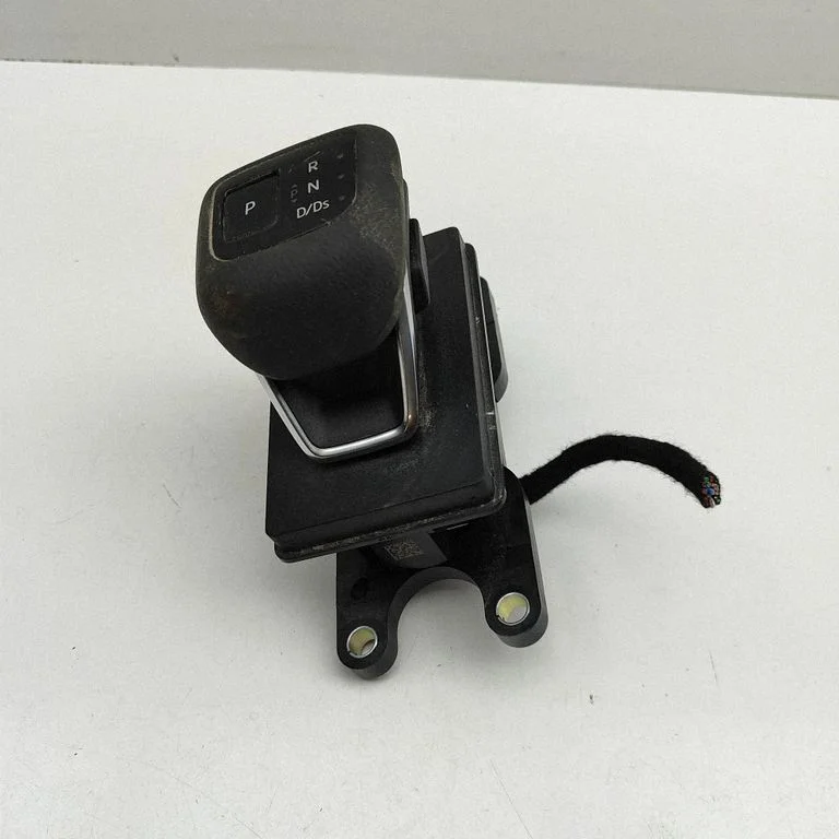 Pārnesumu pārslēgšanas mehānisms (kulise) – Nissan Qashqai J12 (2021-)