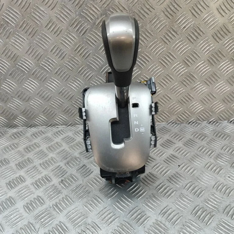 Gear selector mechanism 11F13A – Chevrolet Orlando (2011-)