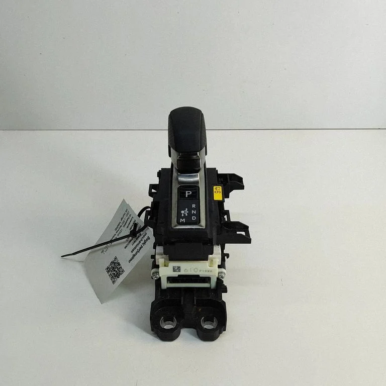 Gear selector mechanism – Lexus RX 450H (2016-)