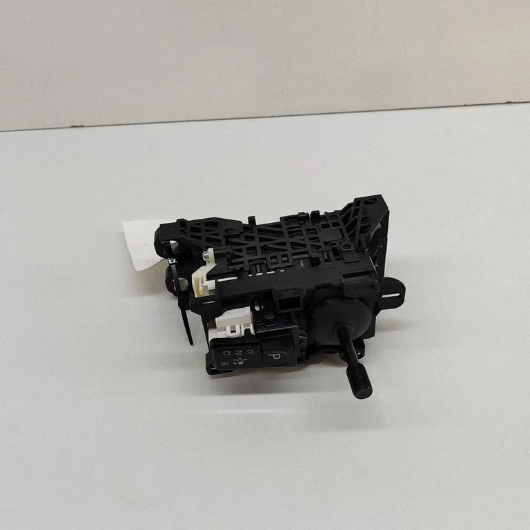 Gear selector mechanism 33550F4180