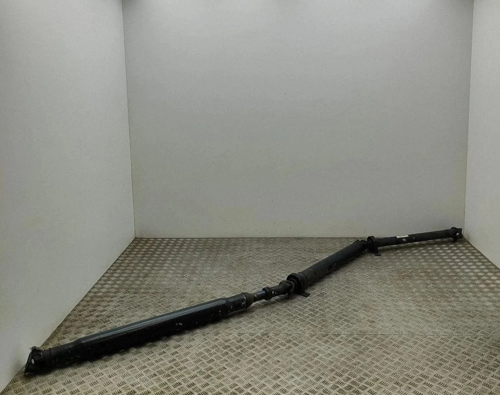 Middle center prop shaft 5801711376 – Iveco Daily 6th gen (2014-)