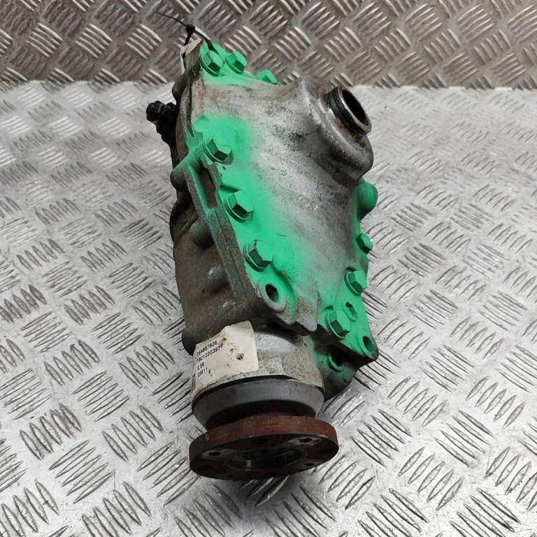 Front differential – BMW 4 Series F32 F33 (2013-2020)