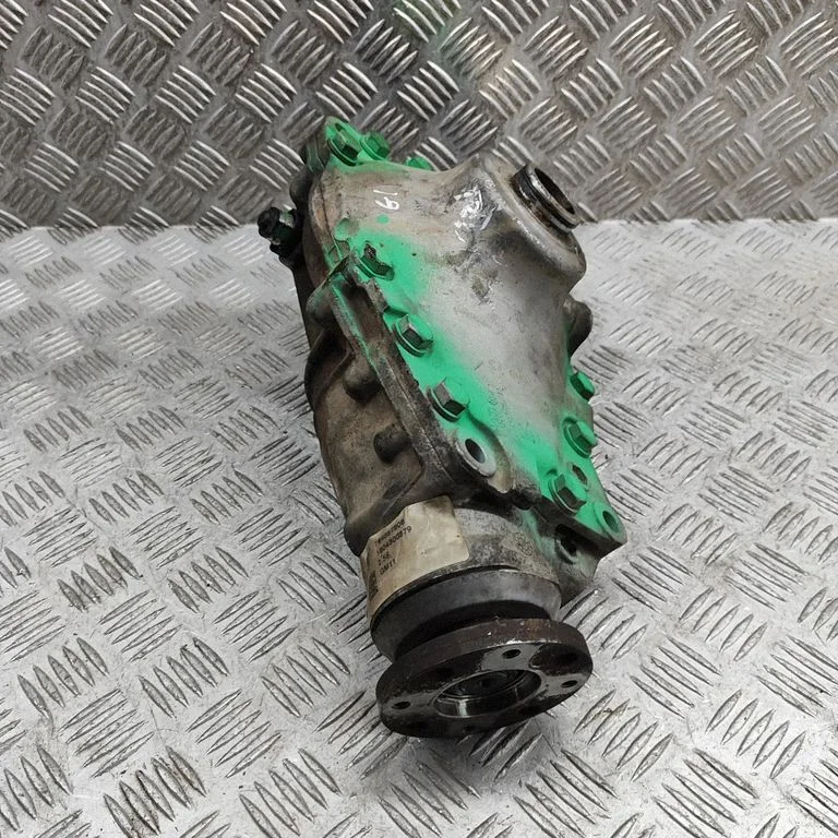 Front differential – BMW 4 Series F32 F33 (2013-2020)