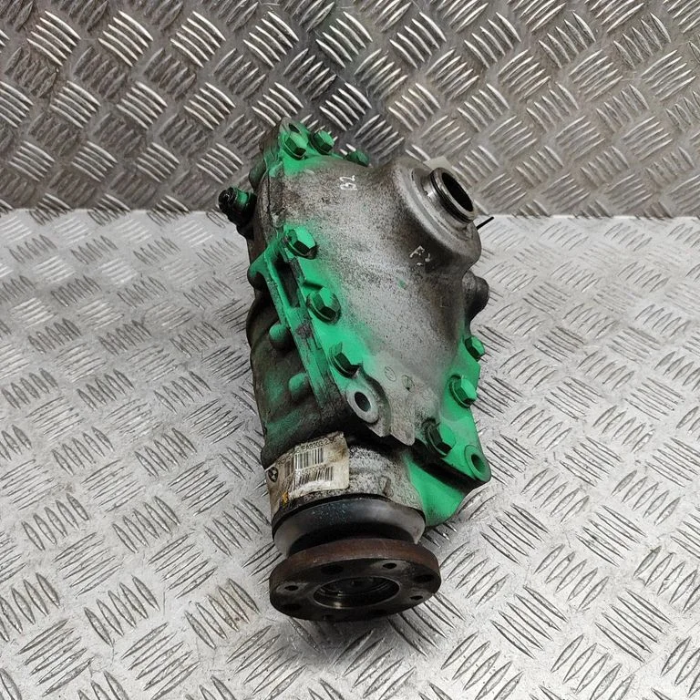 Front differential – BMW 4 Series F32 F33 (2013-2020)