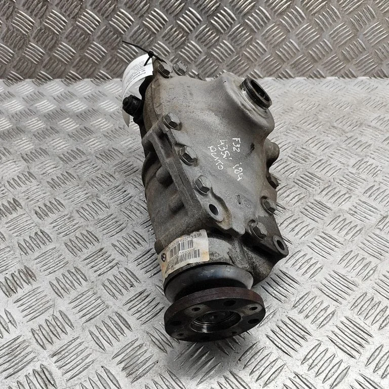 Front differential – BMW 4 Series F32 F33 (2013-2020)