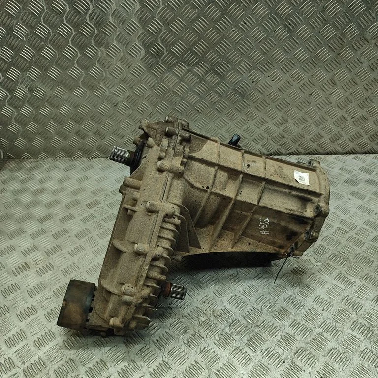 Gearbox transfer box case 0BU341011G