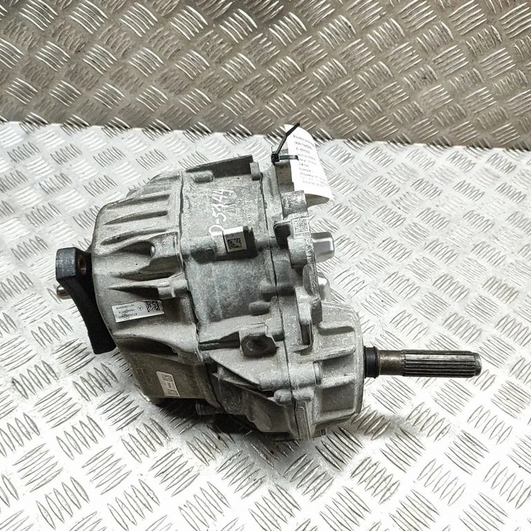 Ātrumkārbas reduktors (sadales kārba) A7252802400