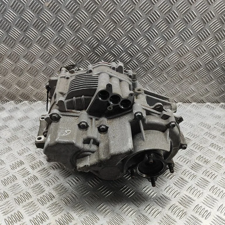 Aizmugurējais reduktors G105048020