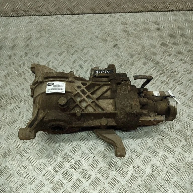 Aizmugurējais reduktors HJ324N053BA