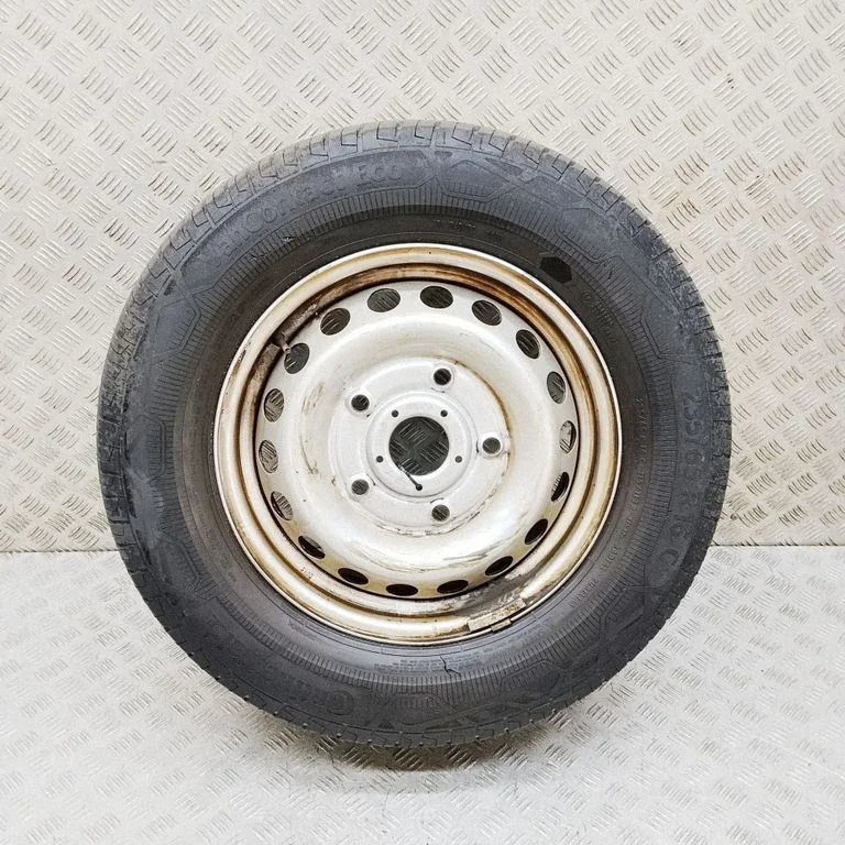 R12 lengvojo lydinio ratlankis (-iai)