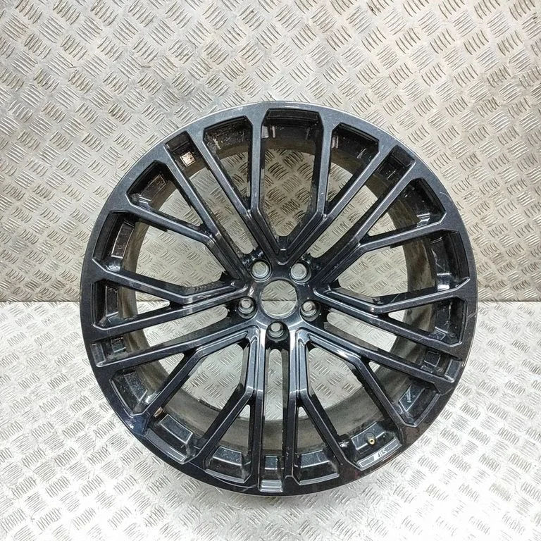 R12 alloy rim 4M8601025BP