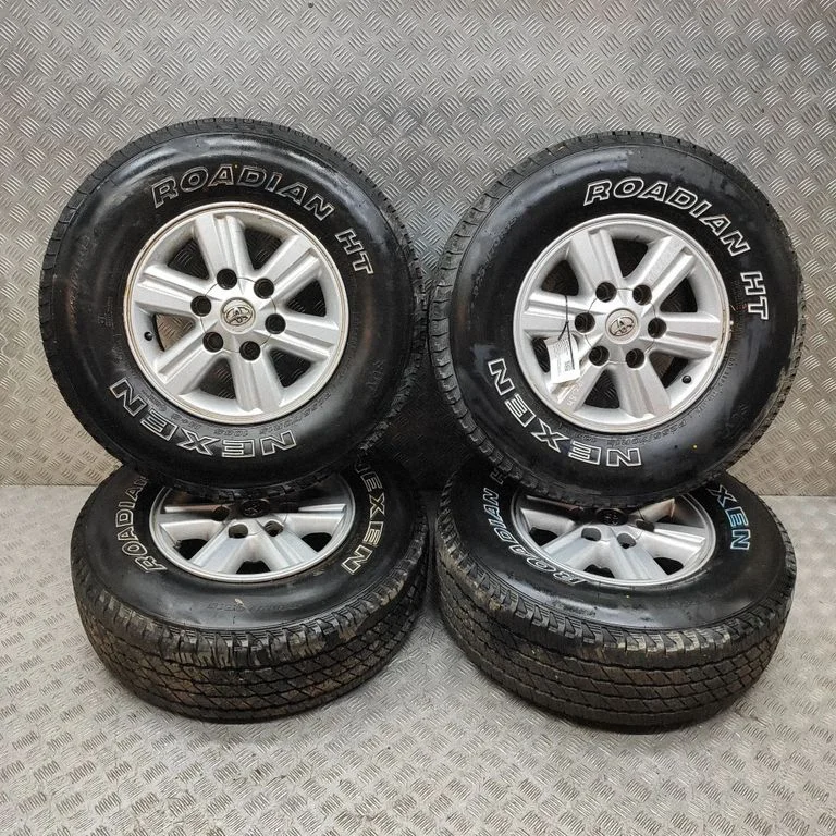 R15 lengvojo lydinio ratlankis (-iai)
