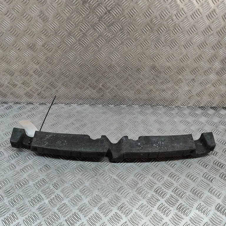 Putoplastas priekinio bamperio