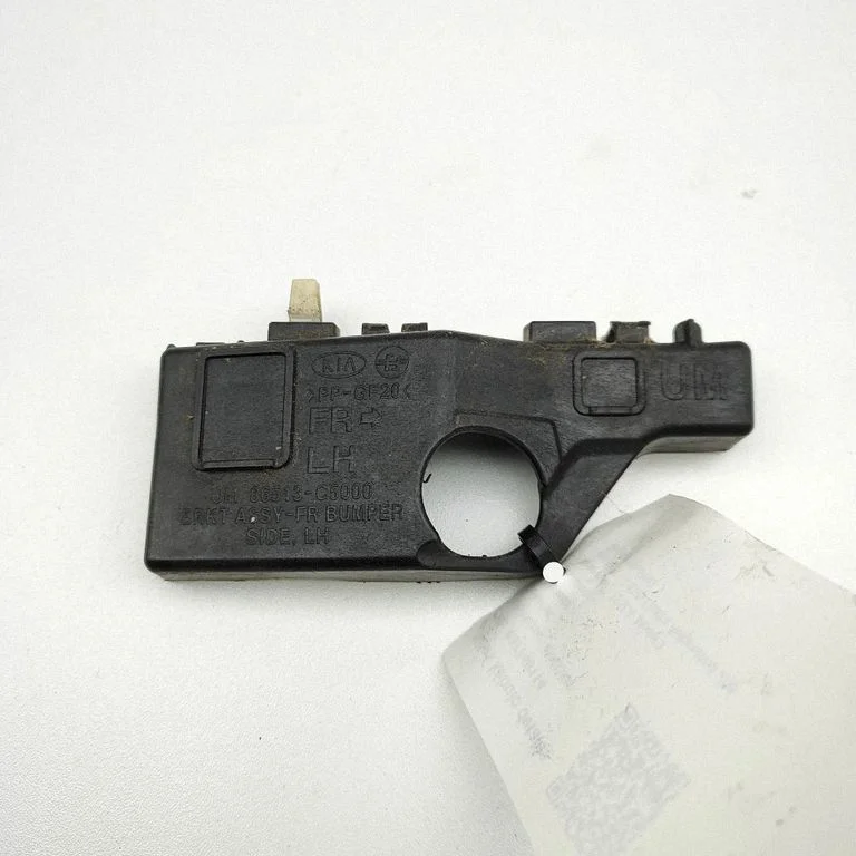 Front bumper mounting bracket 86513C5000