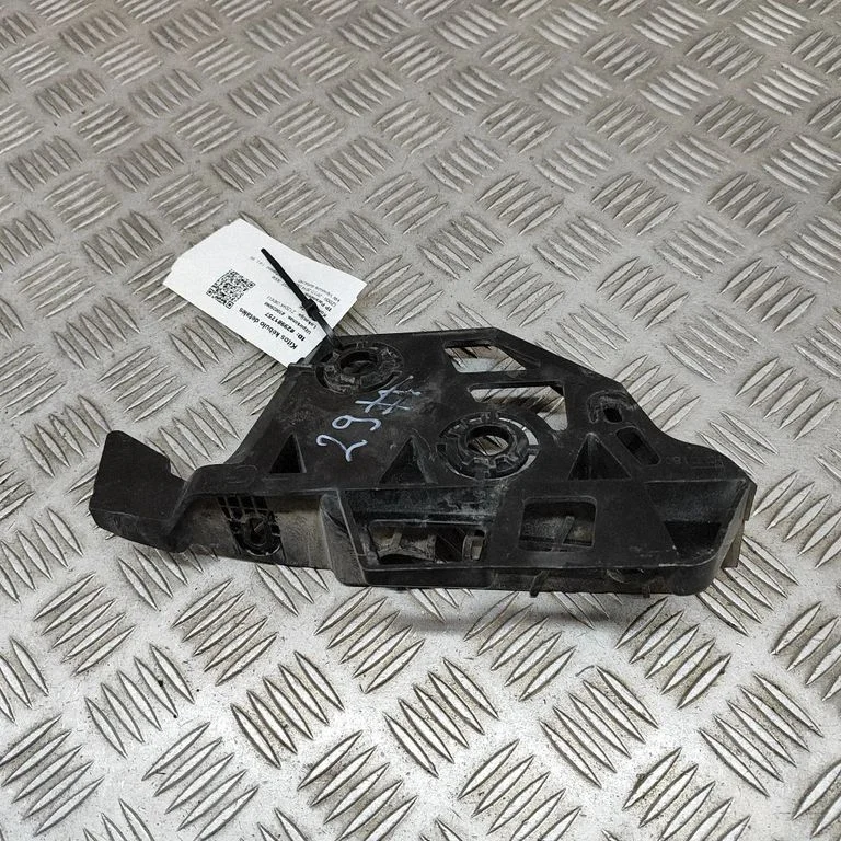 Priekšējā bampera turētājs 9684022380