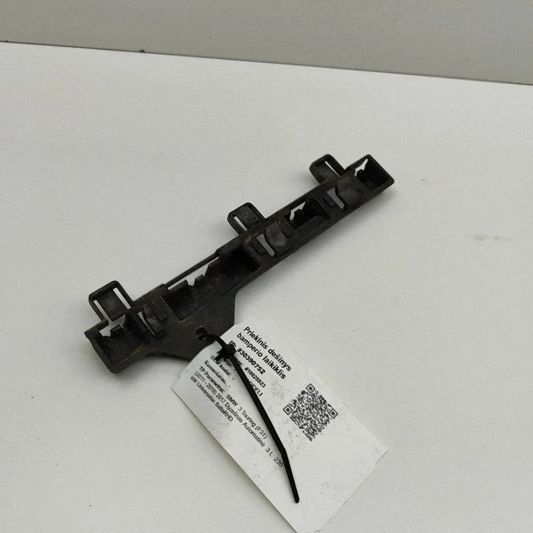 Priekšējā bampera turētājs 7240874