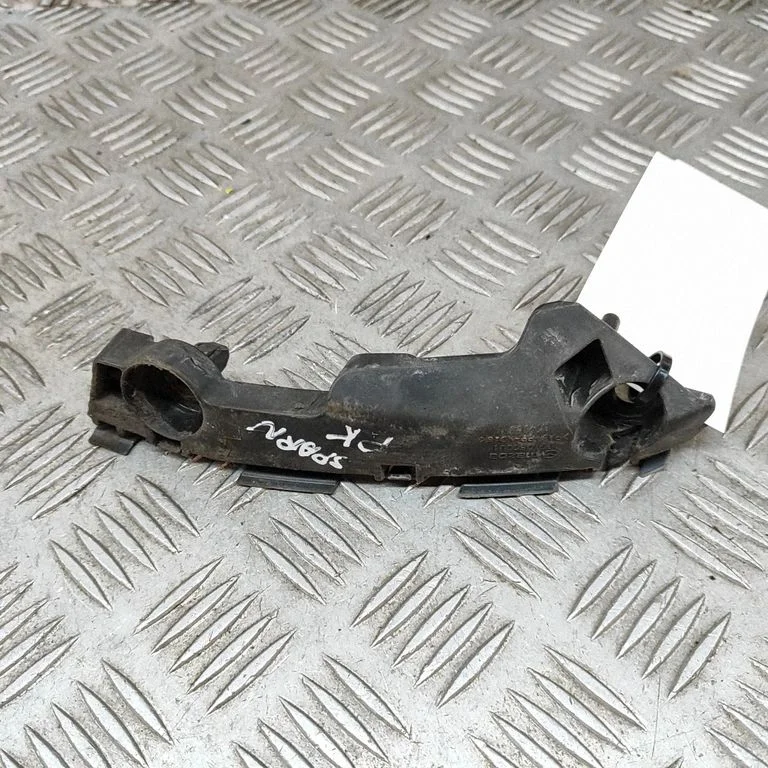 Wspornik zderzaka przedniego – Mazda 6 (2008-2013)