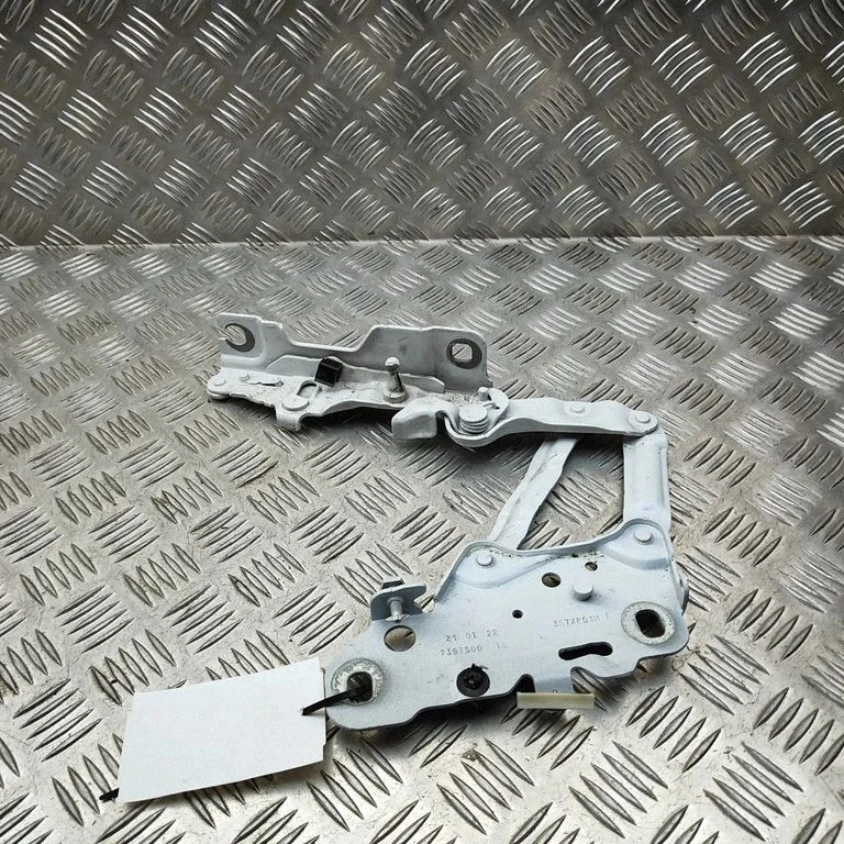 Mootorikapoti hinged 7397500