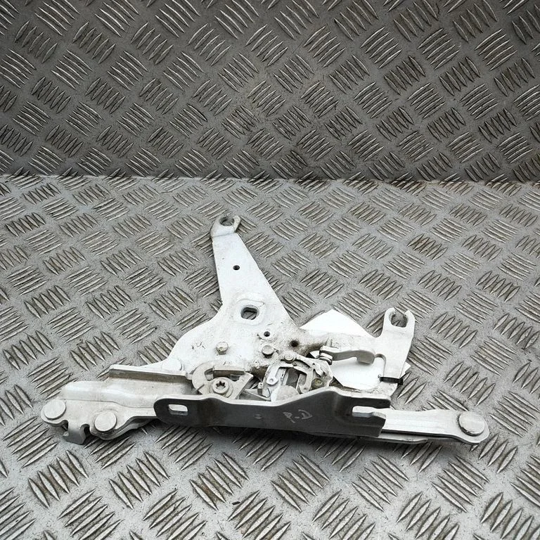Engine bonnet/hood hinges – BMW X5M G05 F95 (2019-)