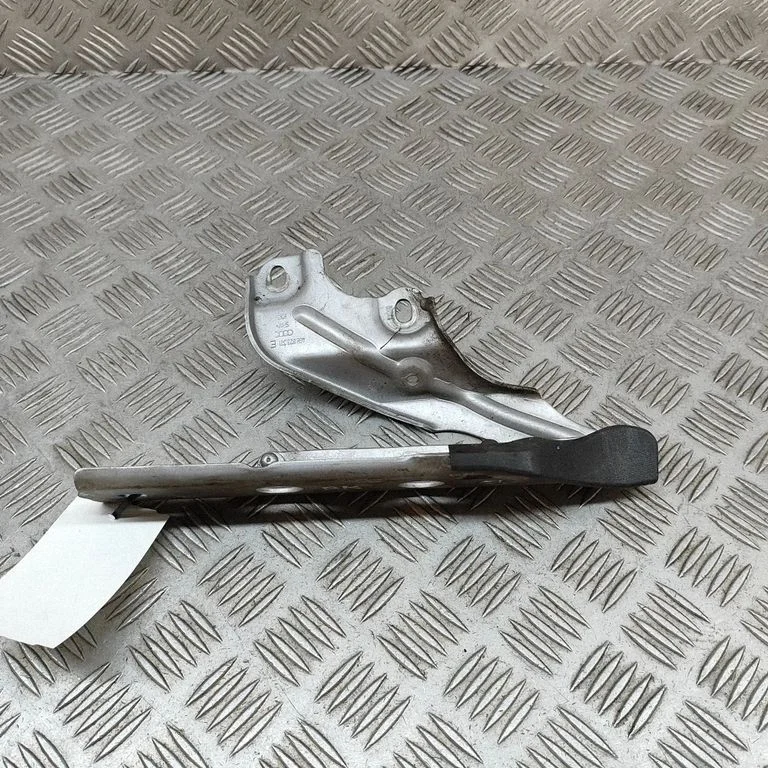 Mootorikapoti hinged 4G8823301E – Audi A7 S7 4G (2011-2017)