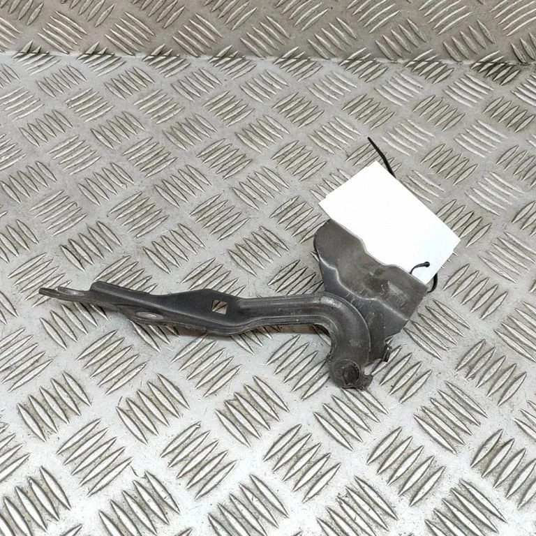 Engine bonnet/hood hinges GS1D52420A – Mazda 6 (2008-2013)