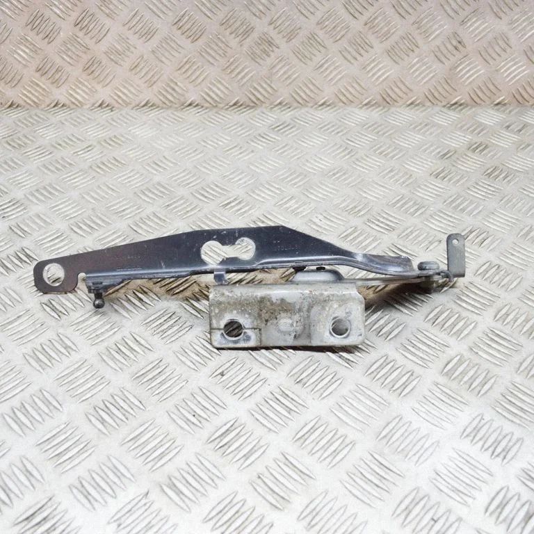 Engine bonnet/hood hinges – Volvo S60 (2014-2018)