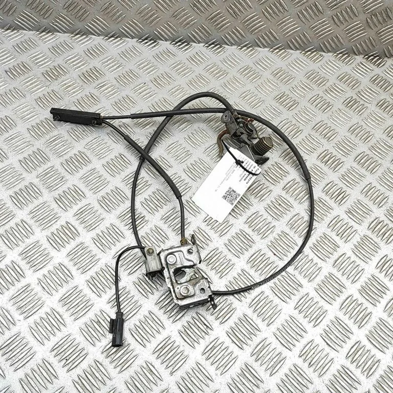 Engine bonnet/hood lock/catch – BMW X3 F25 (2010-2017)