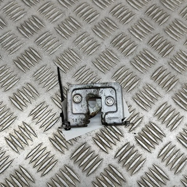 Mootorikapoti lukk – BMW X6 E71 (2008-2014)