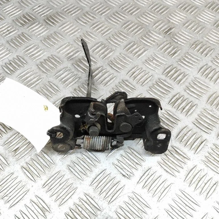 Motora pārsega slēdzene 68079691AA
